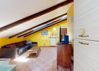 Salone - Attic via buffa, 10/B, Castellamonte - photo 11