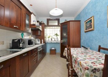 Cucina - Independent house frazione Sant'Antonio, 15, Castellamonte - photo 29