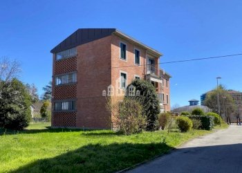 Facciata - Quadrilocale piazza D'armi, 10, Agliè - foto 21