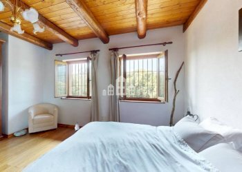 Camera da letto - Casa indipendente via Cil Carpano, 39, Issiglio - foto 20