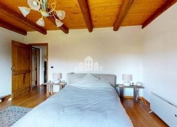 Camera da letto - Casa indipendente via Cil Carpano, 39, Issiglio - foto 27