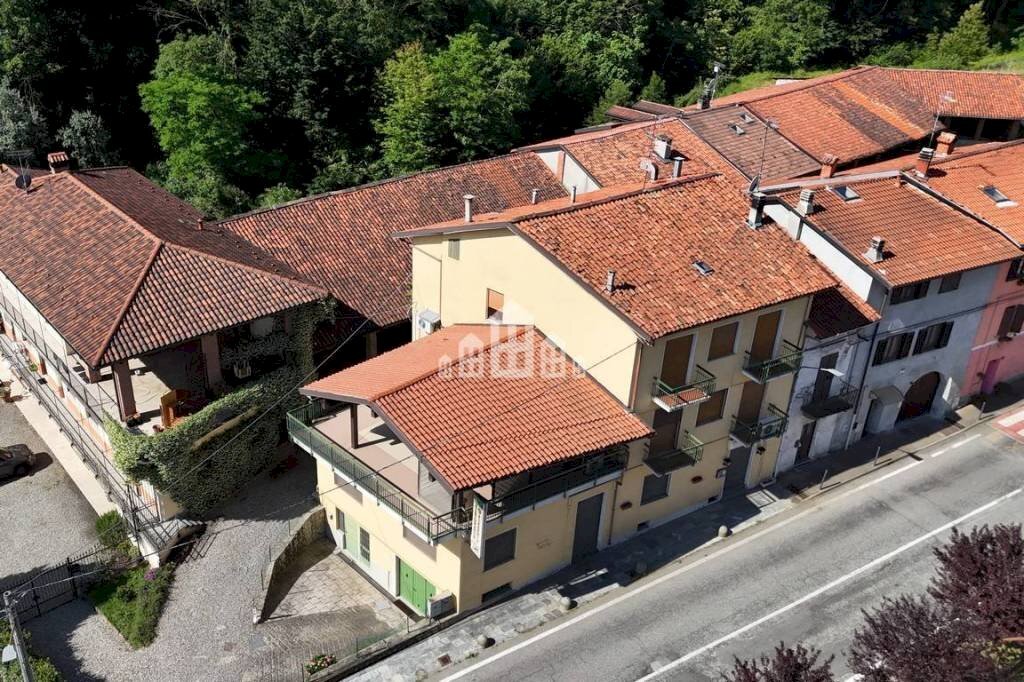 Vista - Four-room apartment via Roma, 5, San Martino Canavese - photo 1