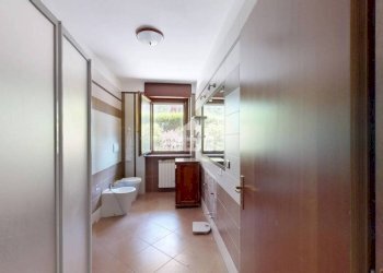 Corridoio - Four-room apartment via Verdi, 8, Ivrea - photo 15