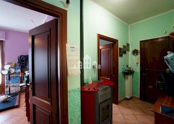 Disimpegno - Four-room apartment via Gobetti, 4, Cuorgnè - photo 10