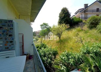 Balcone - Four-room apartment via Gobetti, 4, Cuorgnè - photo 14