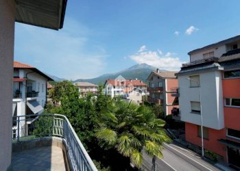 Balcone - Four-room apartment via Gobetti, 4, Cuorgnè - photo 19