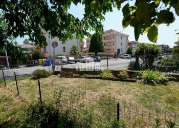 Giardino - Four-room apartment via Gobetti, 4, Cuorgnè - photo 28