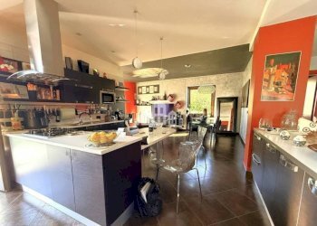 Cucina - Villa Località Giannone, 21, Cuorgnè - photo 7