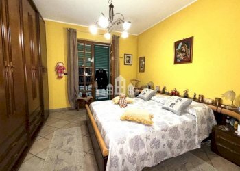 Camera da letto - Villa Località Giannone, 21, Cuorgnè - photo 11