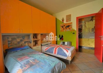 Camera da letto - Villa Località Giannone, 21, Cuorgnè - photo 16