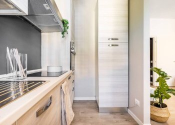 Cucina - Trilocale viale Caterina da Forlì, 50/7, Milano - foto 11