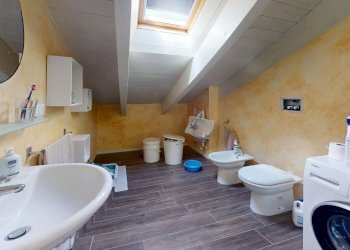 cspt2117-bathroom - Three-room apartment via Grazia Deledda, Castel San Pietro Terme - photo 36