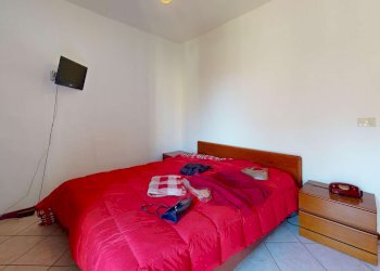 im2093-bedroom 2 - Porzione di casa via Di Sesto, Imola - foto 30