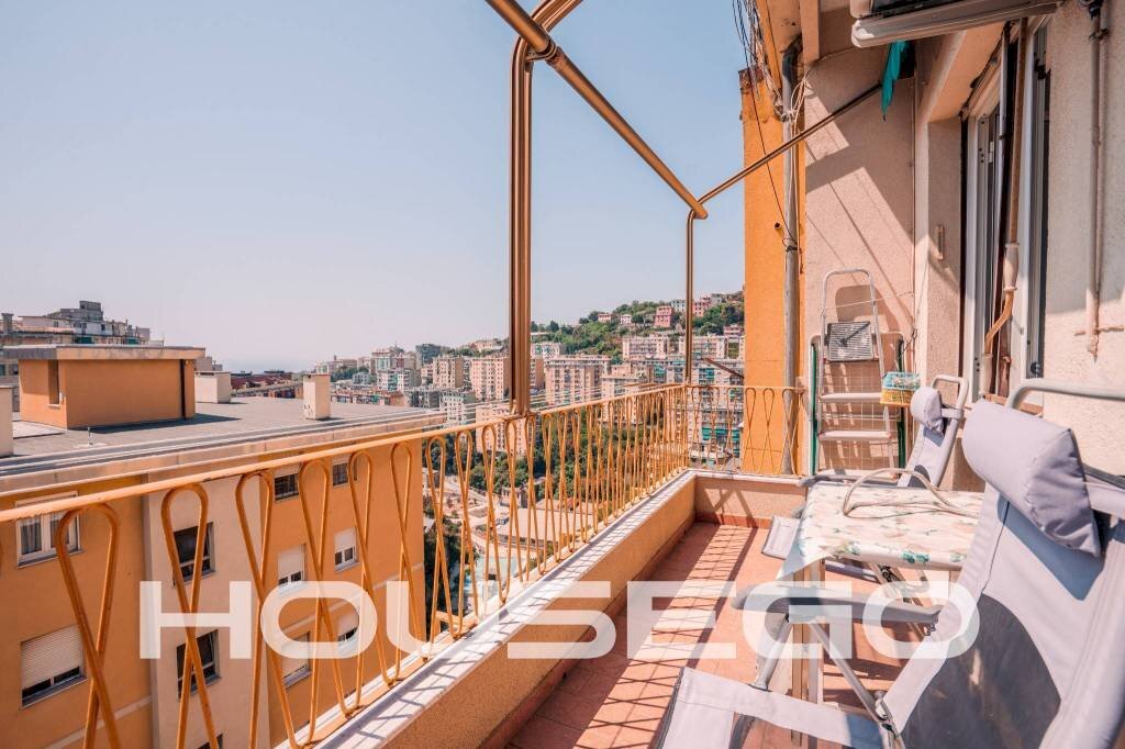 Terrazzo - Bilocale via Napoli, 52, Genova (zona Lagaccio) - foto 1