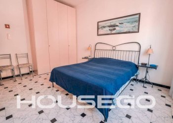Camera da letto - Bilocale via Napoli, 52, Genova (zona Lagaccio) - foto 23