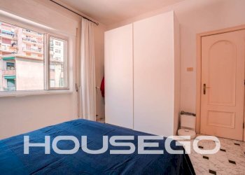 Camera da letto - Bilocale via Napoli, 52, Genova (zona Lagaccio) - foto 29
