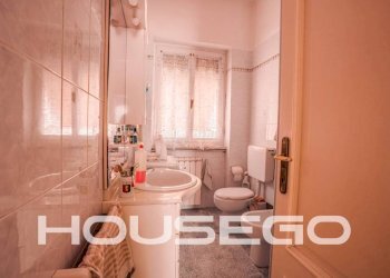 Bagno - Bilocale via Napoli, 52, Genova (zona Lagaccio) - foto 32