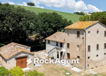 Vista - Rustic Frazione Magnadorsa, 122, Arcevia - photo 1