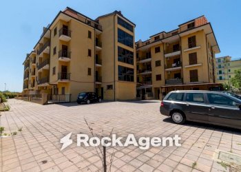 Cortile interno - Bilocale via Cavour, Nocera Terinese - foto 1