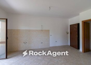 Salone - Bilocale via Cavour, Nocera Terinese - foto 7