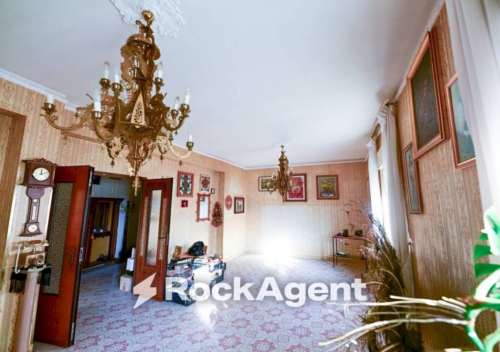 Salone - Four-room apartment via Bambinello Gesù, 24, Catanzaro - photo 3