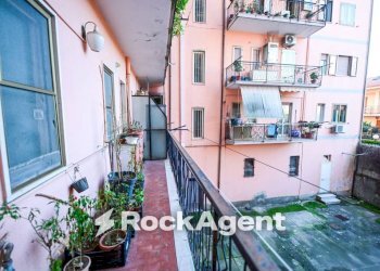 Balcone - Quadrilocale via Bambinello Gesù, 24, Catanzaro - foto 15