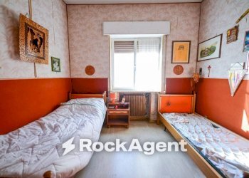 Camera da letto - Quadrilocale via Bambinello Gesù, 24, Catanzaro - foto 21
