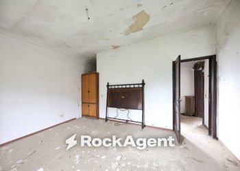 Camera da letto - Rustico via case sparse 18, Maranzana - foto 20