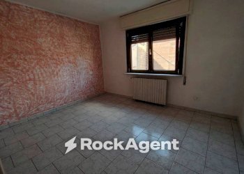 Camera da letto - Villa via Prevostina, 47, Bastida Pancarana - photo 9