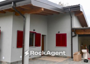 Facciata - Villa via Alagna, Garlasco - foto 22