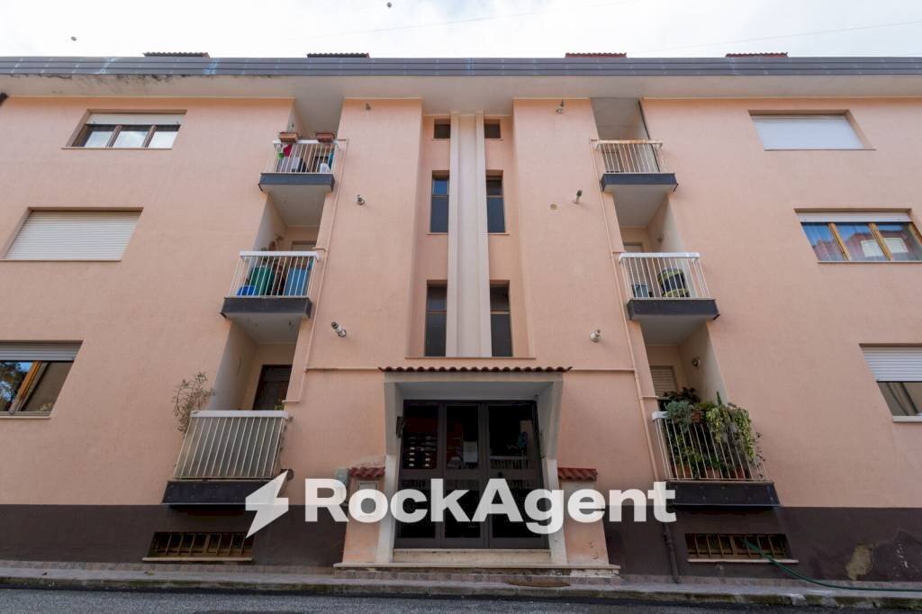 Facciata - Attico via Giuseppe Rito, 5, Catanzaro - foto 3