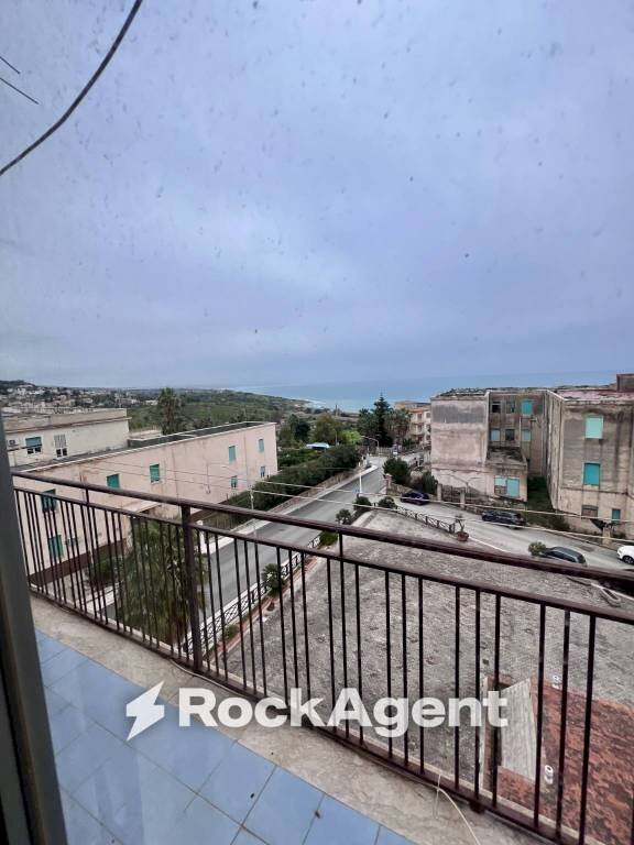 Balcone - Appartamento viale della Vittoria, Sciacca - foto 2