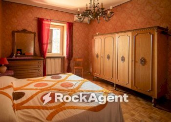 Camera da letto - Casa indipendente via Forchiusa Est, 114, Serra San Quirico - foto 23