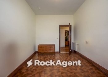 Camera da letto - Two-room apartment via Michele Migliarini, 61, Roma - photo 10