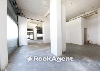 Interno non residenziale - Negozio via Giacomo Soliman, 58 R, Genova (zona Sestri Ponente) - foto 5