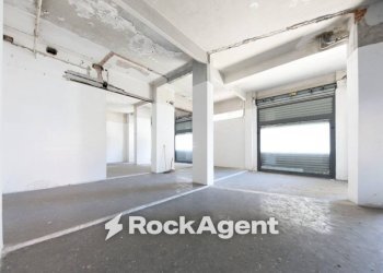 Magazzino - Negozio via Giacomo Soliman, 58 R, Genova (zona Sestri Ponente) - foto 13