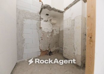 Magazzino - Negozio via Giacomo Soliman, 58 R, Genova (zona Sestri Ponente) - foto 24