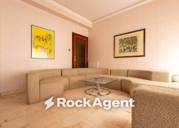 Salone - Appartamento via Eugenio de Riso, 77, Catanzaro - foto 17