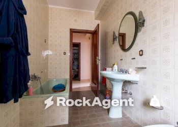 Bagno - Appartamento via Eugenio de Riso, 77, Catanzaro - foto 28