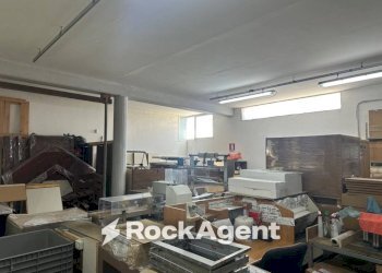 Magazzino - Capannone via Valle Sbraccia, 36, Cappelle sul Tavo - foto 23