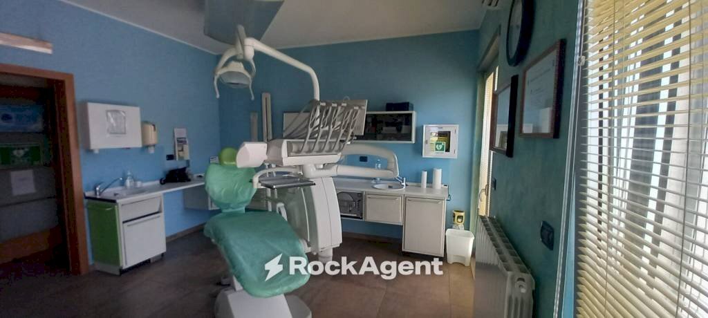Studio - Office via V. Bachelet, 10, Aradeo - photo 3