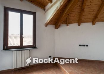 Camera da letto - Appartamento Frazione Camolino, Montesegale - foto 14