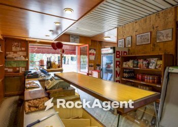 Interno non residenziale - Shop via per Camaiore, Lucca - photo 6
