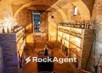 Cantina - Villa Dogliani - foto 20