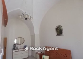 Corridoio - Independent house via Giacosa, 24, Cutrofiano - photo 18