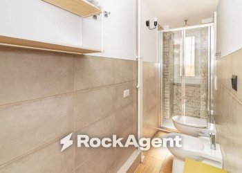 Bagno - Bilocale corso Emilia, 33, Torino (zona Aurora) - foto 15