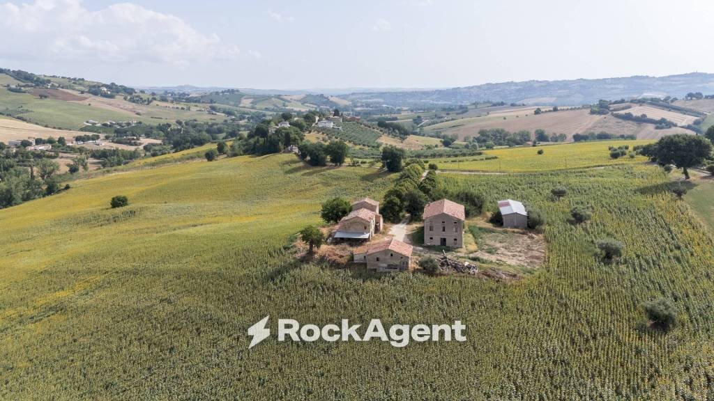 Terreno - Rustic Frazione Magnadorsa, Arcevia - photo 3