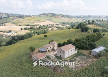 Vista - Rustic Frazione Magnadorsa, Arcevia - photo 10