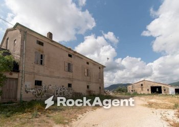Terreno - Rustic Frazione Magnadorsa, Arcevia - photo 11