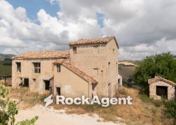 Terreno - Rustic Frazione Magnadorsa, Arcevia - photo 26